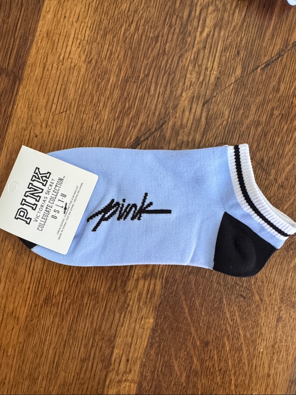 PINK Victoria's Secret‎ Light Blue Low-Cut Sock with Black Accents